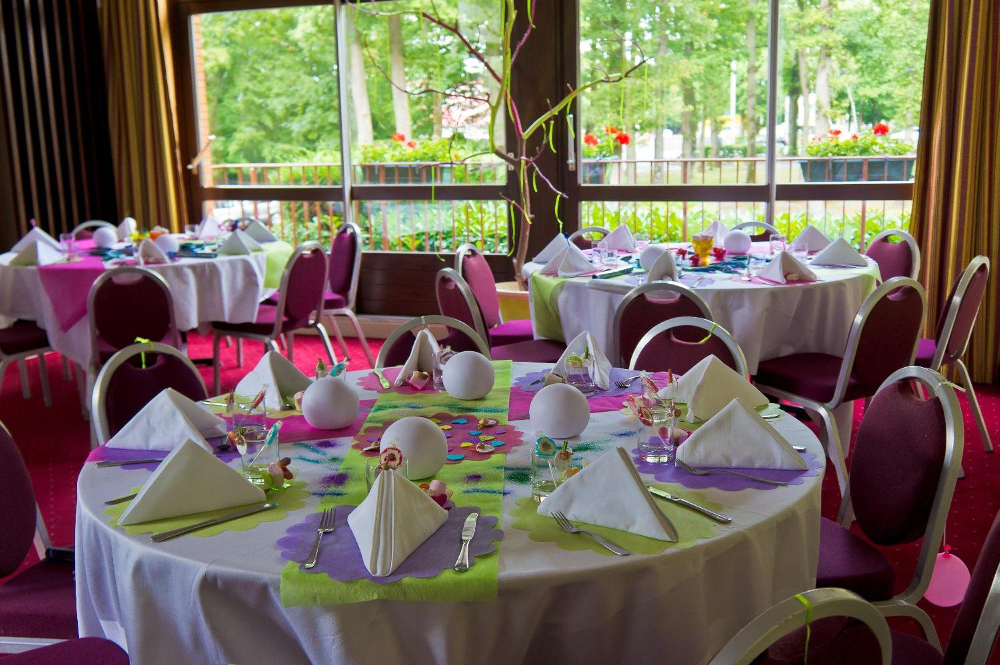 Le Grand Monarque Hotel Melun Buitenkant foto